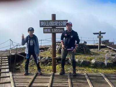 剣山頂上ヒュッテ