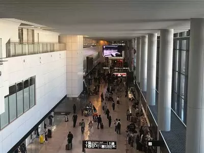 ANA ARRIVAL LOUNGE 成田空港 国内線出発ラウンジ（エイエヌエー アライバルラウンジ）