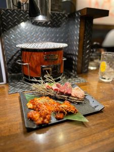 炭火焼ホルモン ぐう 新宿 6枚目