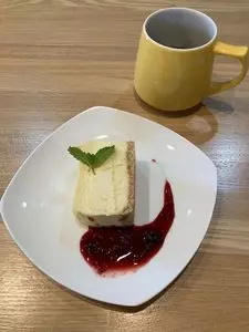 dots Coffee Roasters