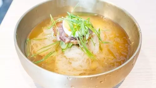 アジョシ 下北沢店