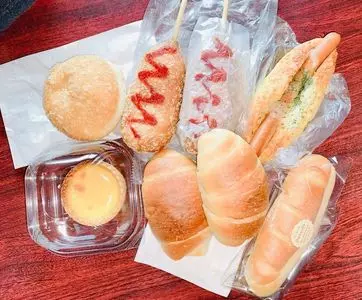石窯パン工房　Pan De Park（パンデパルク）