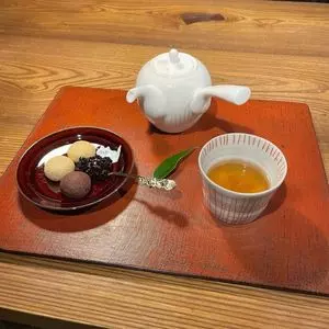 一笑（いっしょう）