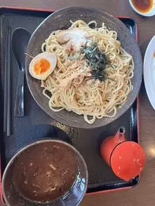 麺処田ぶし 三島店