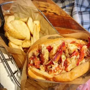 LUKE'S LOBSTER 渋谷 Park Street店（ルークスロブスター）