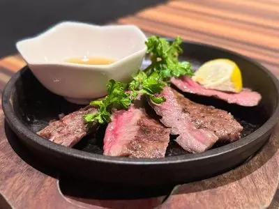 炭火と酒 くろや 大井町店（【旧店名】牛タン ふかざわ）