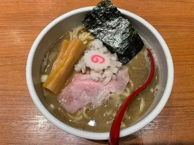 煮干中華そば 鈴蘭（すずらん）