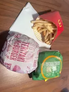 マクドナルド 1号線池上店（McDonald's）