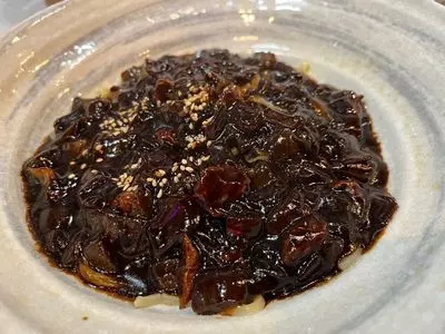 珍食堂（JIN食堂）