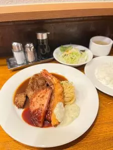 洋食屋ゆうき