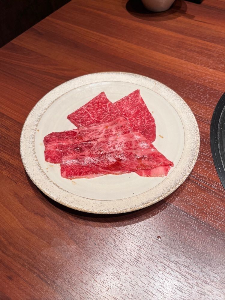 食べ太郎🍽️ 東京･横浜グルメ📍さんが投稿した焼肉ホルモンうしごろ 銀座店に関する口コミの画像
