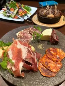 バル エスパーニャ カルネ（Bar espana carne）