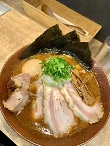 九段下 中路