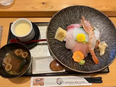炭焼いろり 炎楽（スミヤキイロリ エンラク）