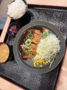 お食事処 くろだるま 木の葉モール橋本店