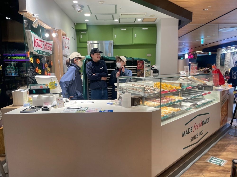 emonchanさんが投稿したクリスピークリームドーナツ ルクア大阪店（Krispy Kreme DOUGHNUTS）に関する口コミの画像