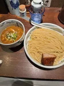 麺屋武蔵 神山（カンザン）