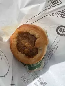 ファミリーマート 西新宿1丁目店（FamilyMart）