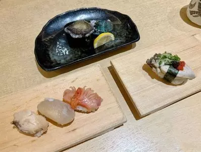 沼津 魚がし鮨 本店