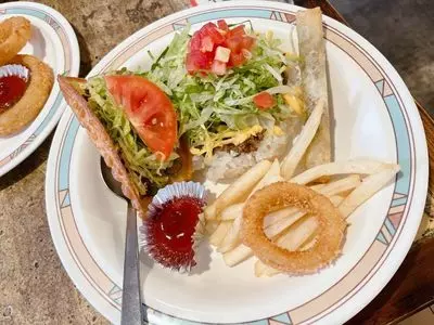 タコス屋 新都心店（Tacos-ya）