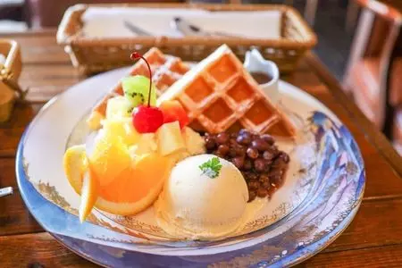 湯葉そば いさみや（【旧店名】craft＆cafe ISAMIYA）