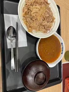 松屋 新宿大ガード店
