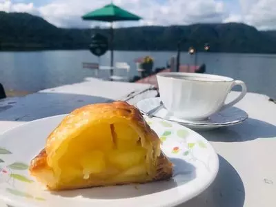 十和田湖マリンブルー