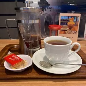 CAFE LE PIN 伏見店（カフェ ル パン）