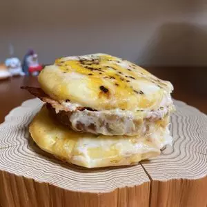 ブーランジェリーパティスリー アンド アンティーク 栄店（boulangerie　patisserie & ANTIQUE）