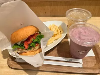 the 3rd Burger 虎ノ門ヒルズビジネスタワー店（ザ・サードバーガー）