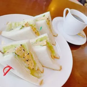 クローバー（CLOVER）