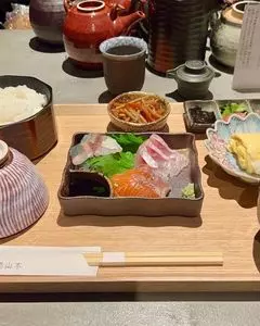だし処 船場山本