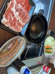 カフェ＆ジンギスカン ファームダイナー（カフェ&ジンギスカン FARM DINER）