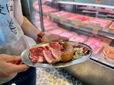 和牛放題の殿堂 宇田川町 肉屋横丁