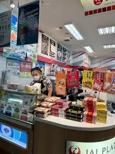 JAL PLAZA 那覇空港 22番ゲートショップ（ジャルプラザ【旧店名】BLUE SKY）