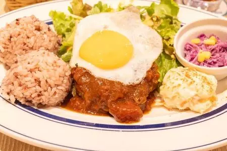 Hawaiian Cafe OluOlu 西新宿店（ハワイアンカフェオルオル）