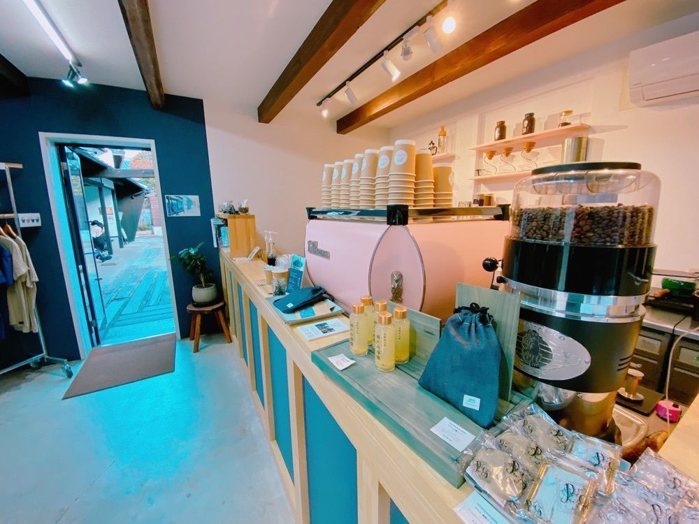 鉄道こまちさんが投稿したCAFÉ JAPAN BLUE GADEN（カフェ ジャパン ブルー ガーデン）に関する口コミの画像