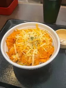 なか卯 23号伊勢御薗店