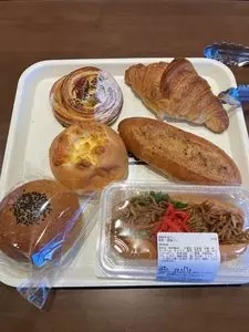 Corner Pocket 甲斐敷島店（コーナーポケット）