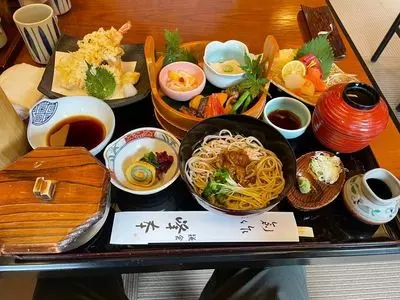 峰本 朝比奈店