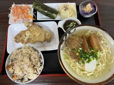 緑萬食品 ムック