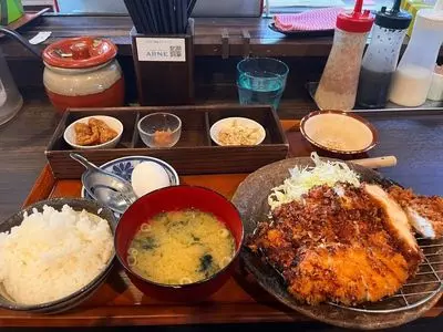 とり安食堂 曽根店