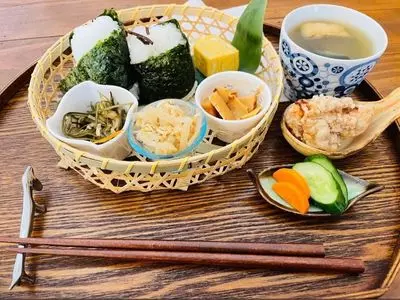 おむすびcafe ころりん