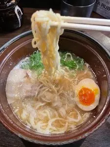 鍋焼らうめん ひさし 胡子店