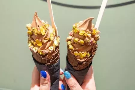 ル・ショコラ・アラン・デュカス 渋谷スクランブルスクエア店（LE CHOCOLAT ALAIN DUCASSE）