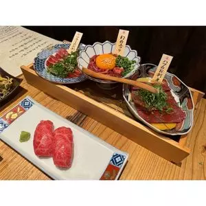 生肉専門店 焼肉 金次郎