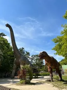 東公園