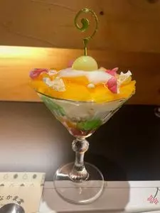 夜パフェ専門店ななかま堂