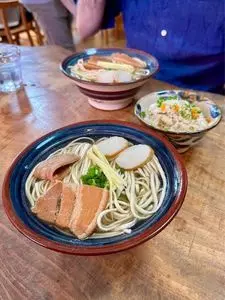 首里そば（しゅりそば）
