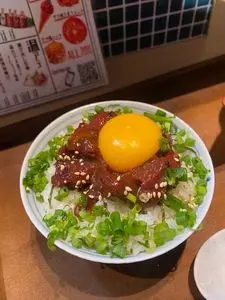 大衆馬肉酒場 うまる 西船橋駅前店